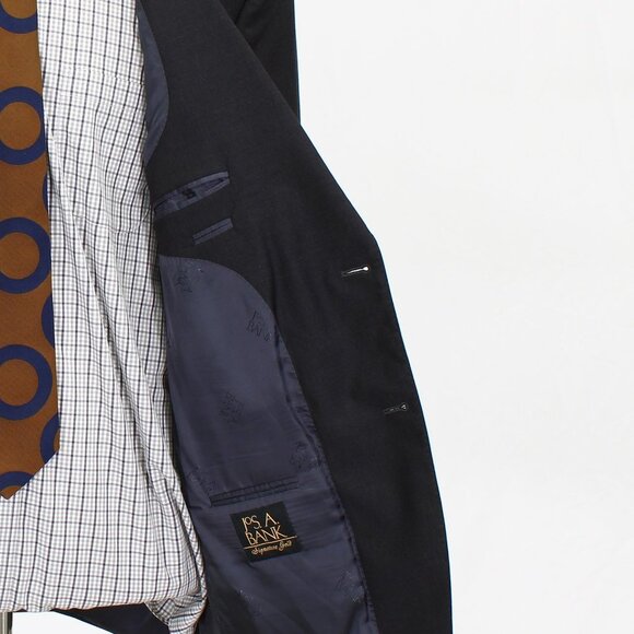 Jos. A. Bank 43R 37x28 Gray Solid Two Button Full Suit R017 - Picture 12 of 14